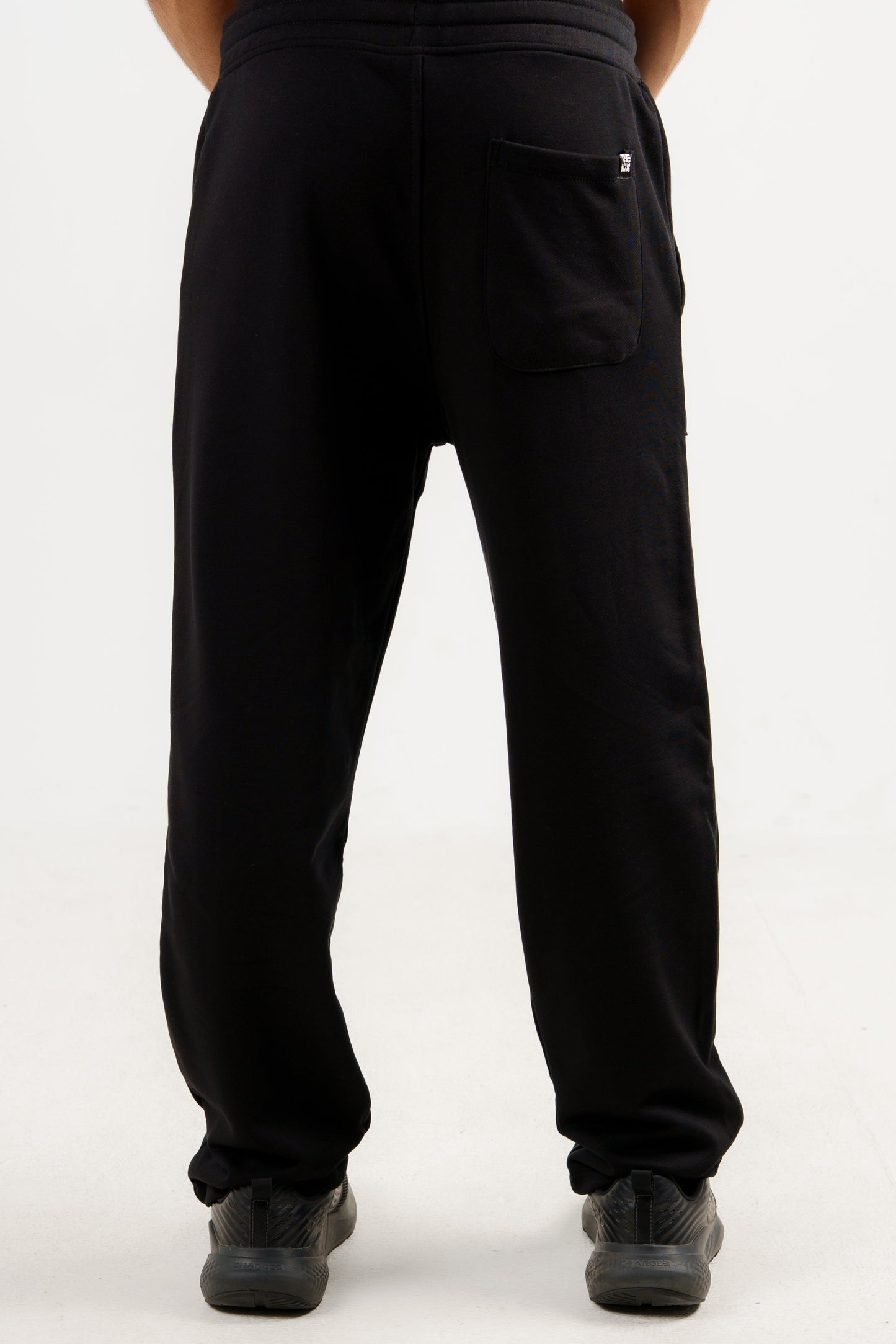 Core Black Relaxed ESSNTL Pants