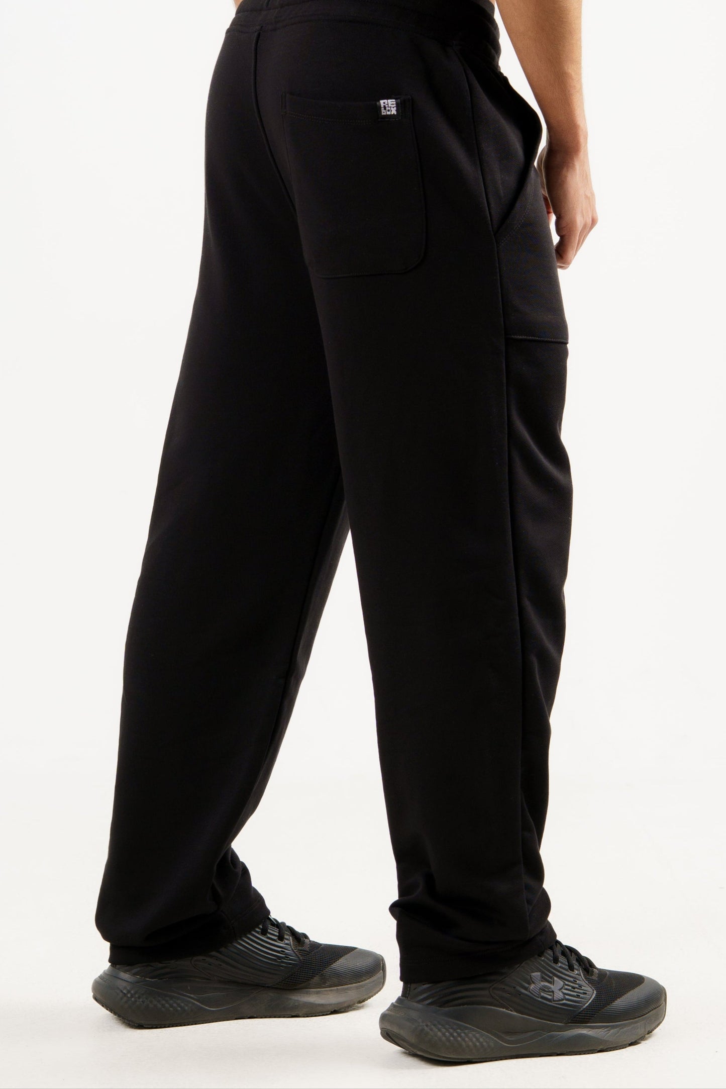 Core Black Relaxed ESSNTL Pants